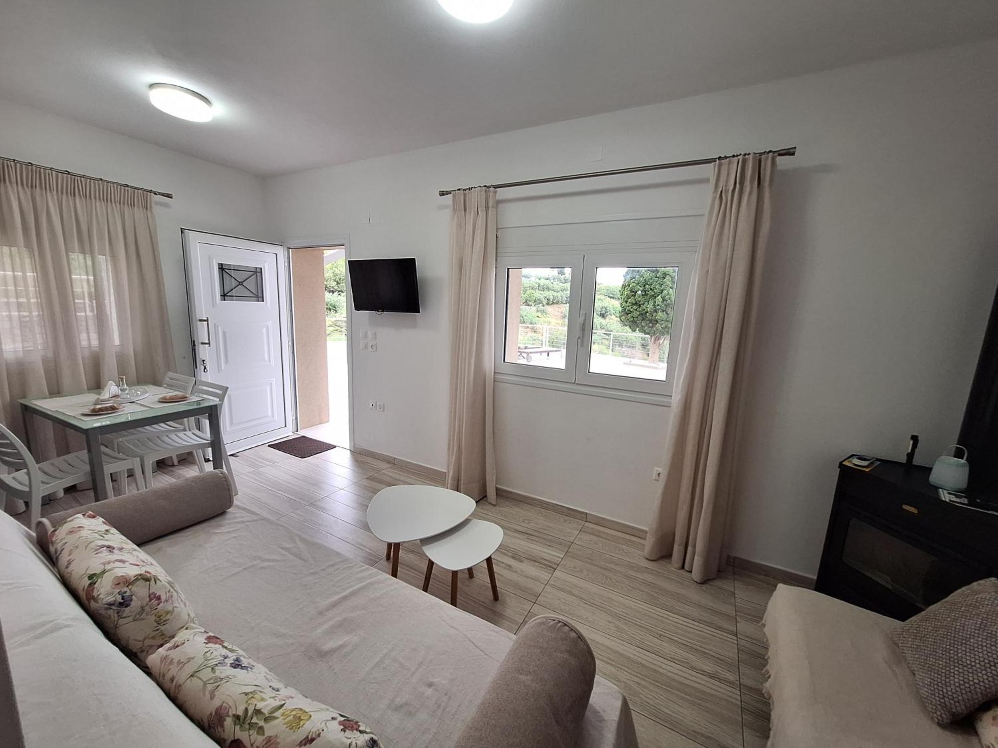 Villa Irini - Cretan Luxury Villa With Amazing View Paraspori  Экстерьер фото